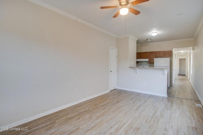 Photo - 12203 Artes St Unidad A