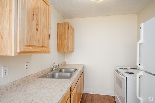 Interior Photo - 1105 24th St NW Rental