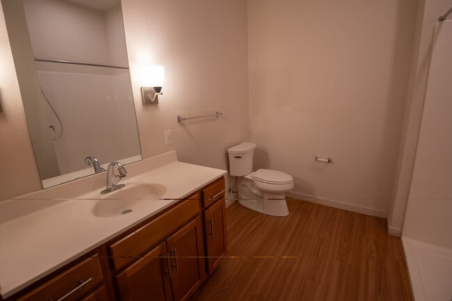 Photo - 720 W Washington Ave Unit 301