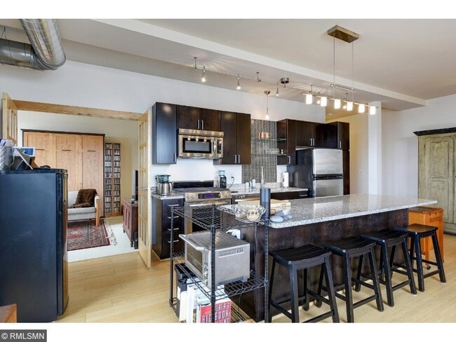 Photo - 521 2nd St SE Unit 306