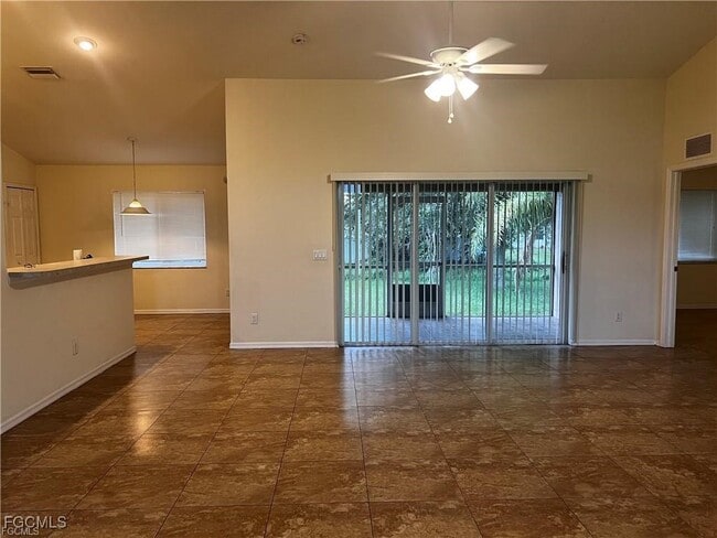 Photo - 16 Nelson Rd S