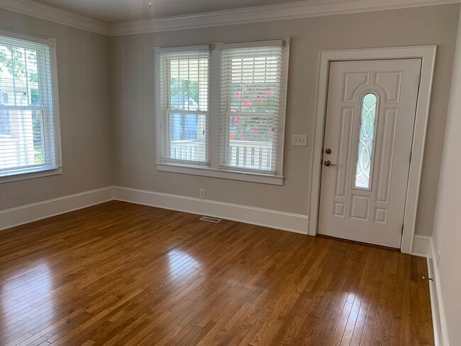 Photo - Beautiful Two Story Duplex in Historic Dilworth!