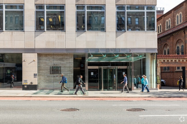 Photo - The Laurel Condominiums