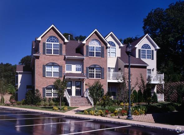 Building Photo - 42 Pinnacle Dr Unit 42 Rental