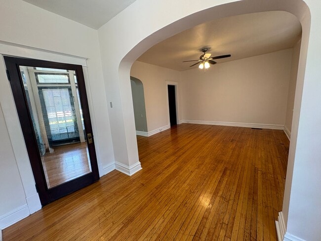 Photo - 4243 Louisiana Ave Unit 4243-B Louisiana