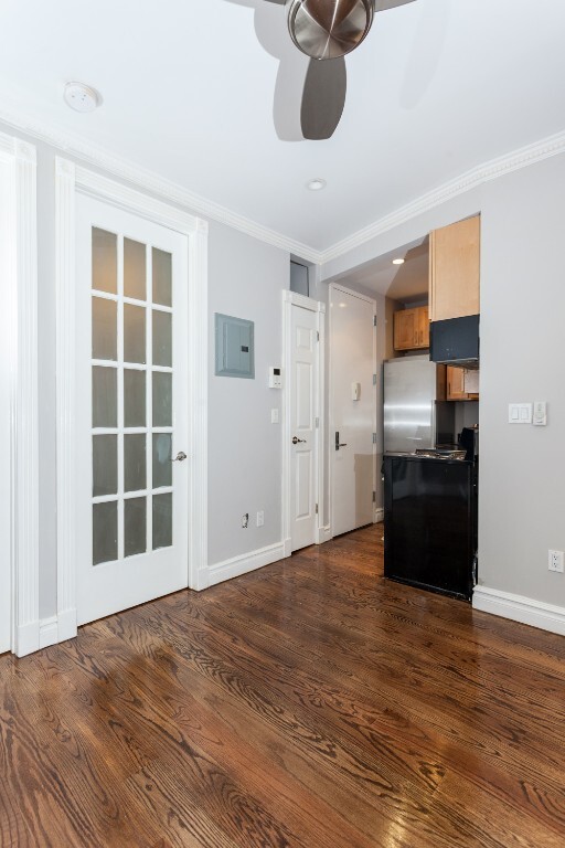 Photo - 330 E 35th St Apartment Unit 42