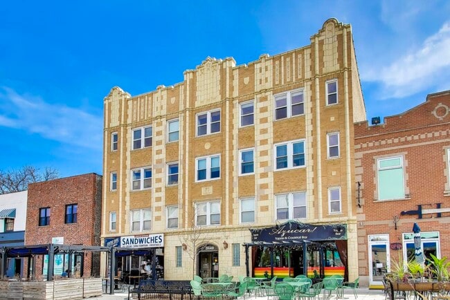 Building Photo - 2649 N Kedzie Ave