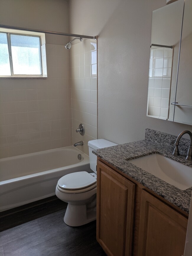 Photo - Sandalwood Apartments