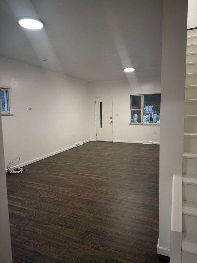 Photo - 1131 Knox St