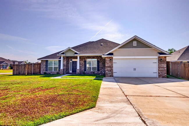 15028 Emersyn Ln
