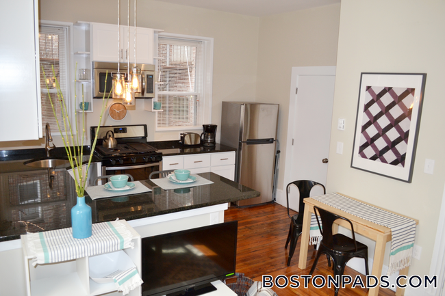 Photo - 20 Moon St Apartment Unit 2