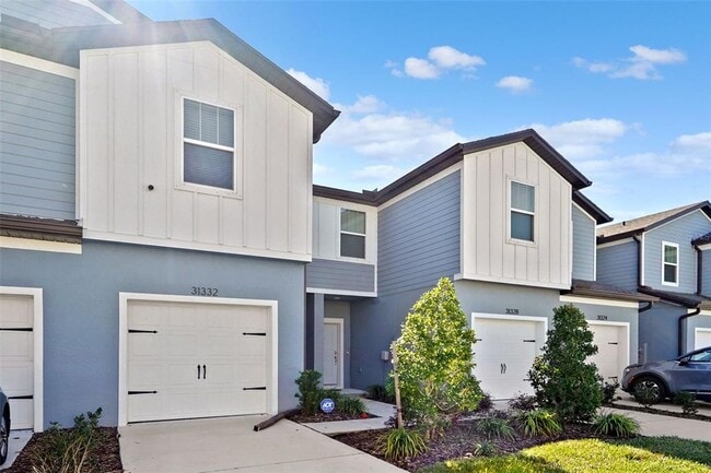 Photo - 31332 Amberview Bnd