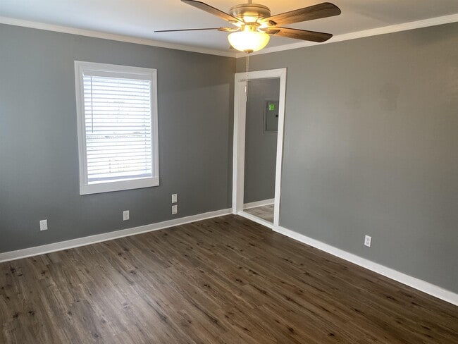 Photo - 3932 Brookmont Dr