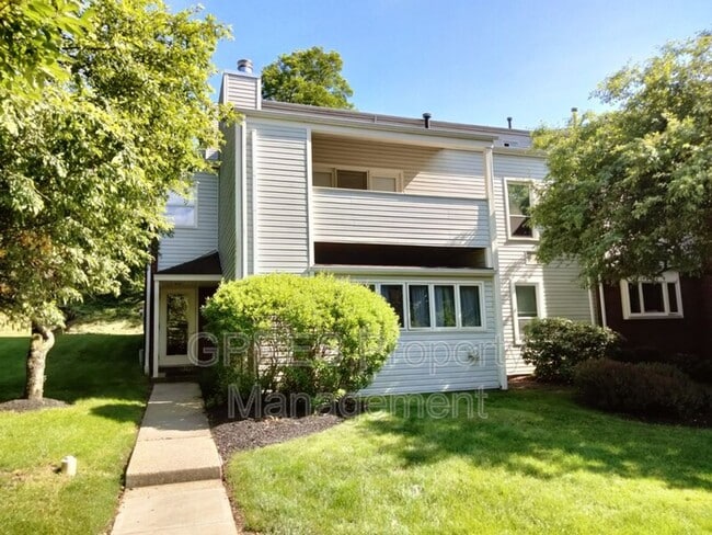 Photo - Updated 2-Bedroom / 2-Bathroom Condo for Rent