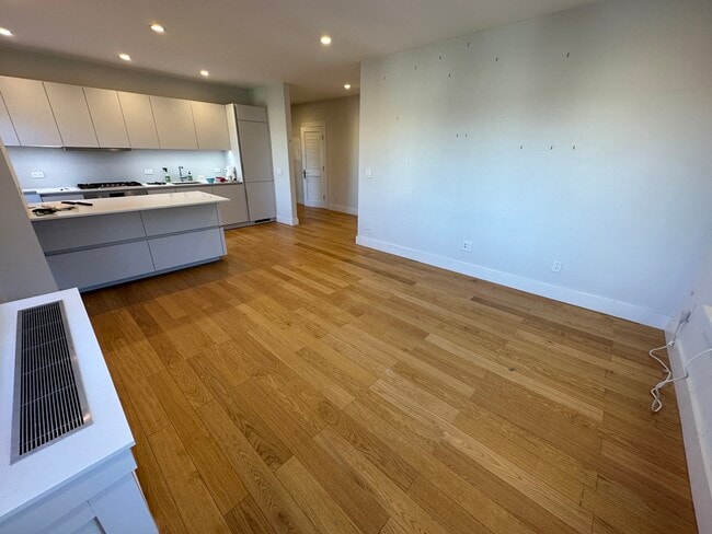 Photo - 36 Madison St