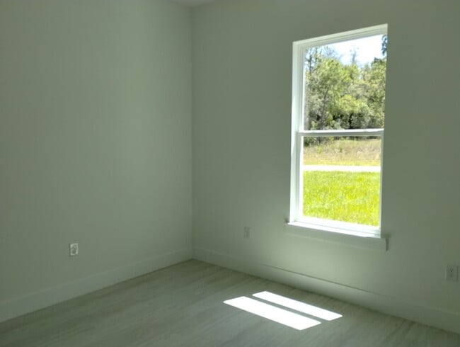 Photo - FOR RENT – Brand New 2025 Duplex!