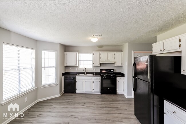 Photo - 403 Sunny Field Ct