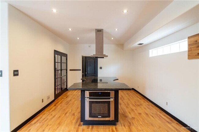 Photo - 3210 Black Oak Ln Casa