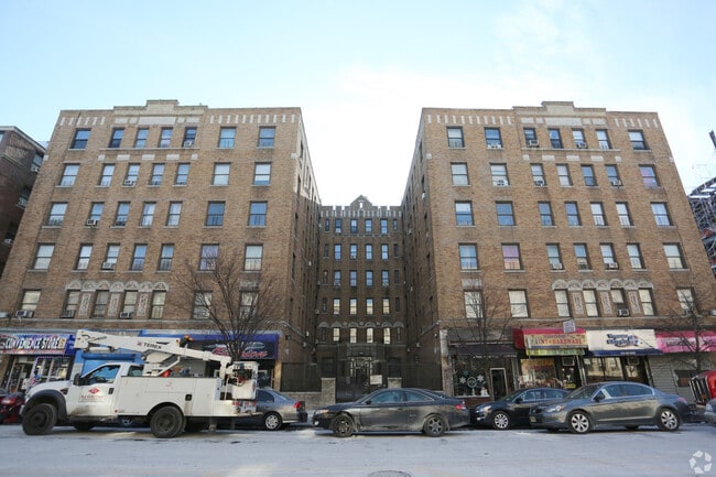 Photo - 165-175 Sherman Ave