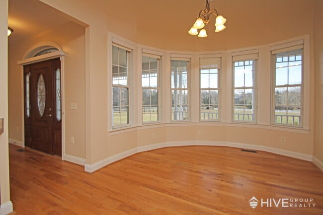 Photo - Peaceful One-Level Living with Mountain Views