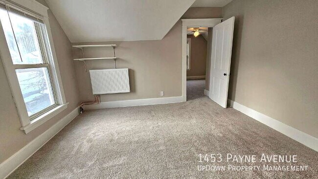 Photo - 1453 Payne Ave