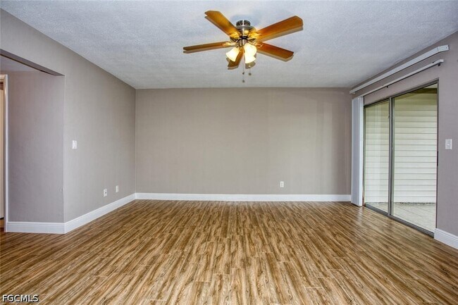 Photo - 5917 Littlestone Ct