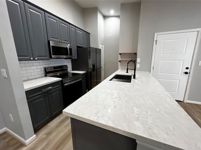 Photo - 2425 Augusta Dr Unit 44