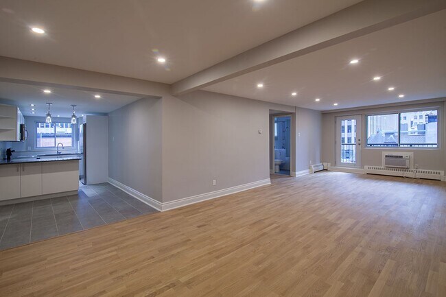 Photo - 3421 Rue Drummond Unité 44