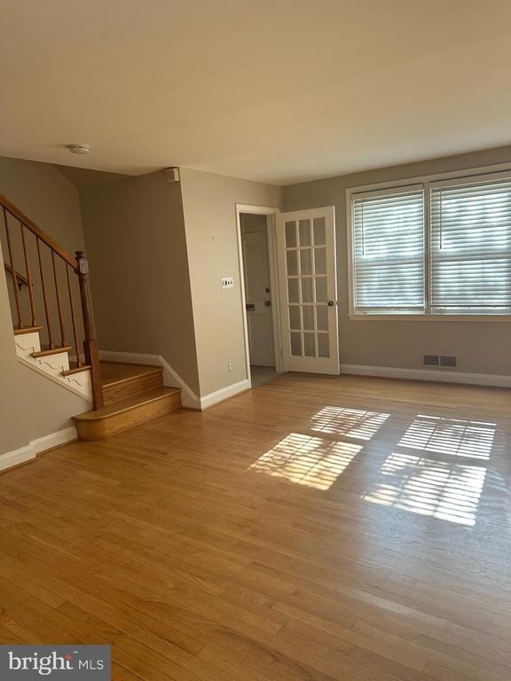 Photo - 1530 Cottage Ln