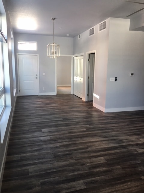 Photo - 902 Blondel St Unit 103