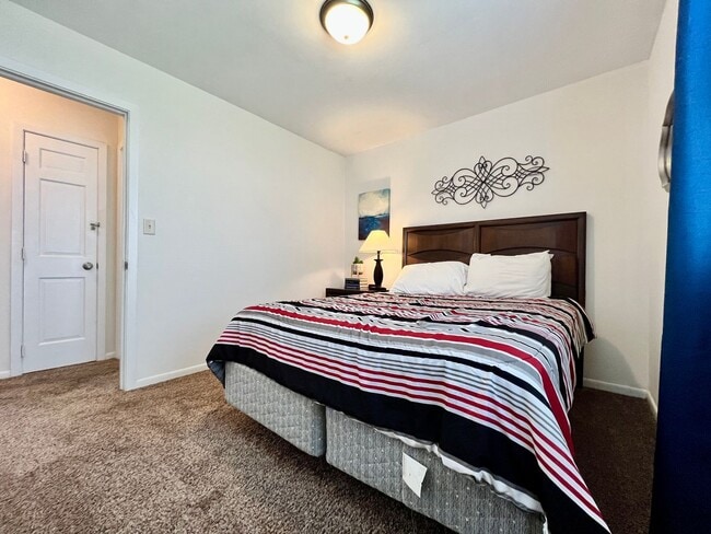 Photo - Trenton's apartment on First