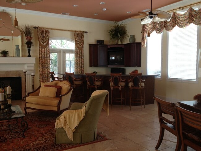 Photo - Beautiful Condo in Gated Community! Resort Style Amenities, Walk to beach, Awesome Myrtle Beach L...