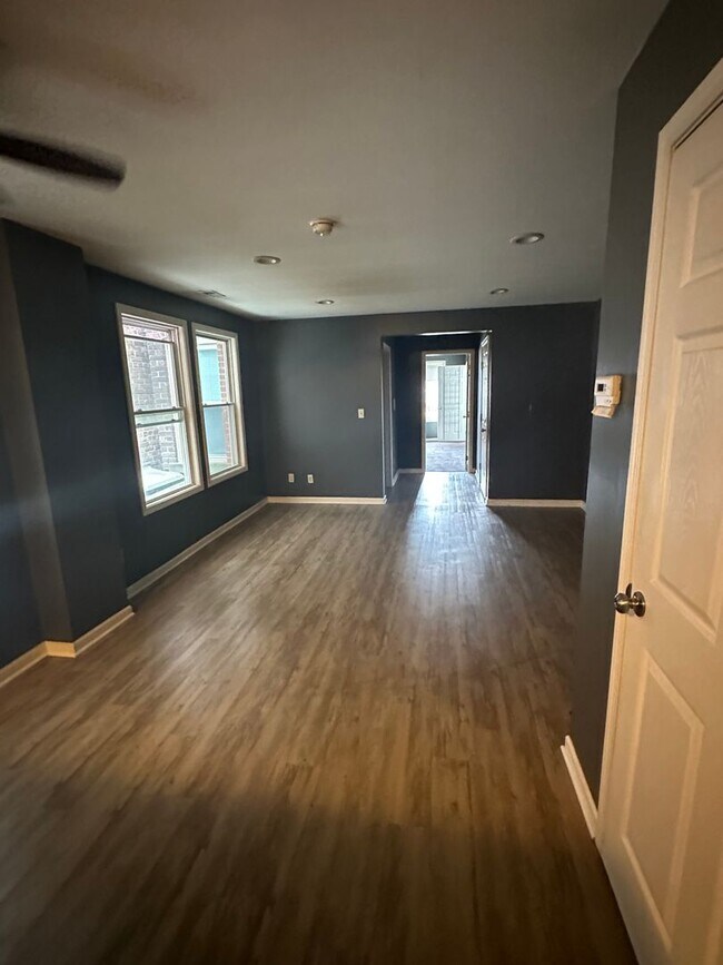 Photo - Gordon square 1 bedroom