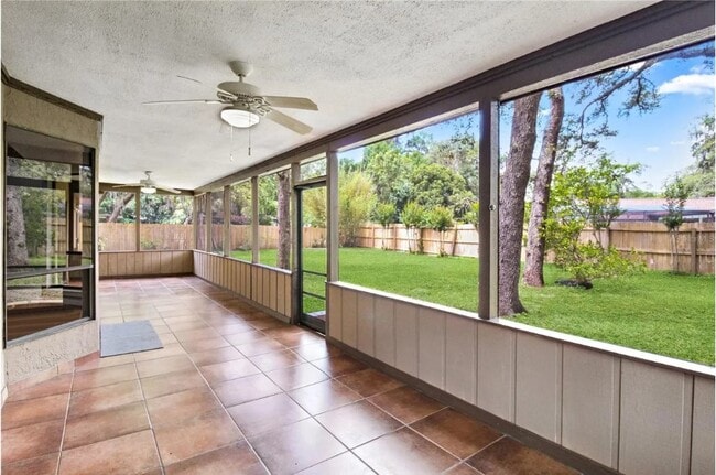 Photo - 490 Burnt Tree Ln