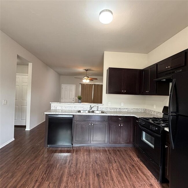 Photo - 2044 Autumn Way