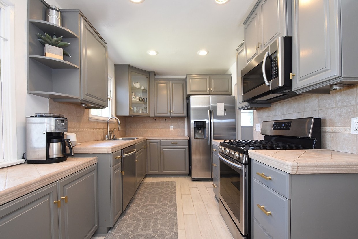 Photo - 5410 134th St (Hawthorne, CA)