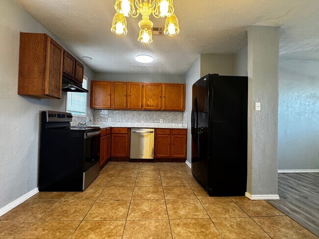 Photo - 3417 SW Crestview Dr