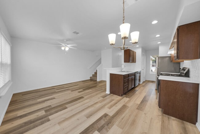 Photo - 9927 Bilbrook Pl