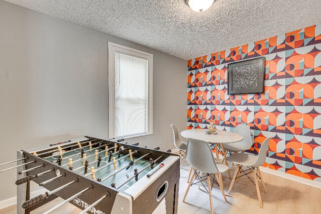 Photo - 484 Spicer Street