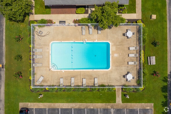 Building Photo - Magnolia Place Apartments