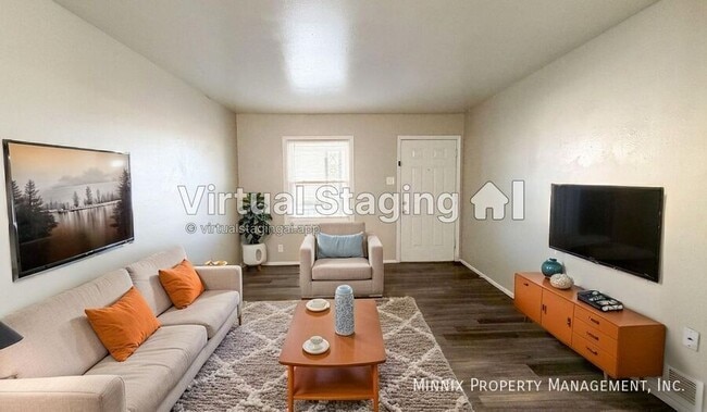 Photo - 2010 Ave. S Unit 9