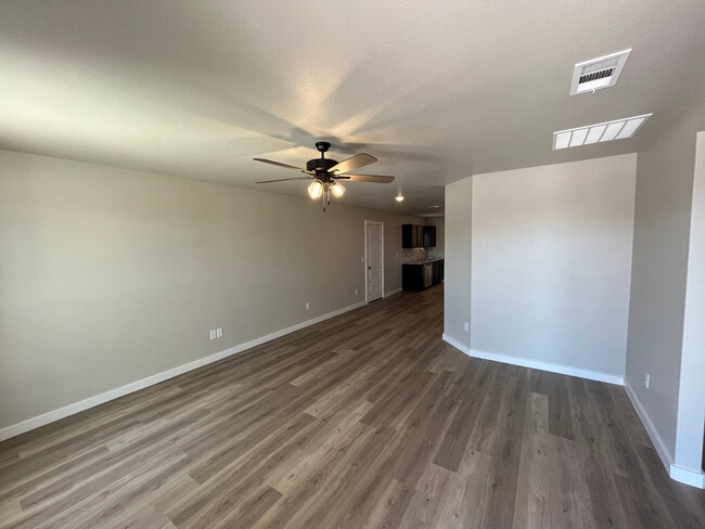 Photo - 1207 Bajada St.