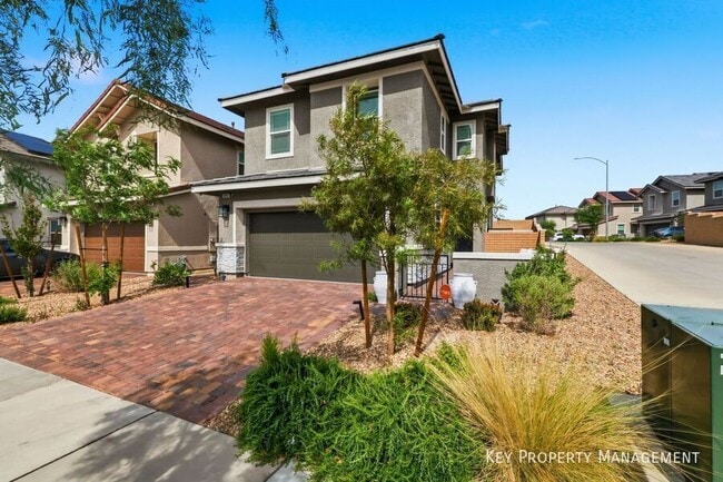 Photo - 694 Monroe Hl Pl