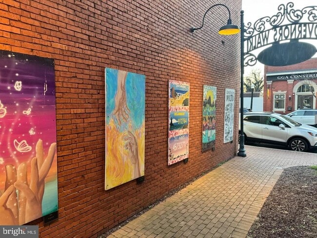 Photo - 109-109 Union St