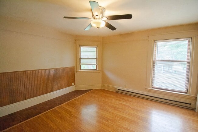 Photo - 209 S Pearl St Unit #2