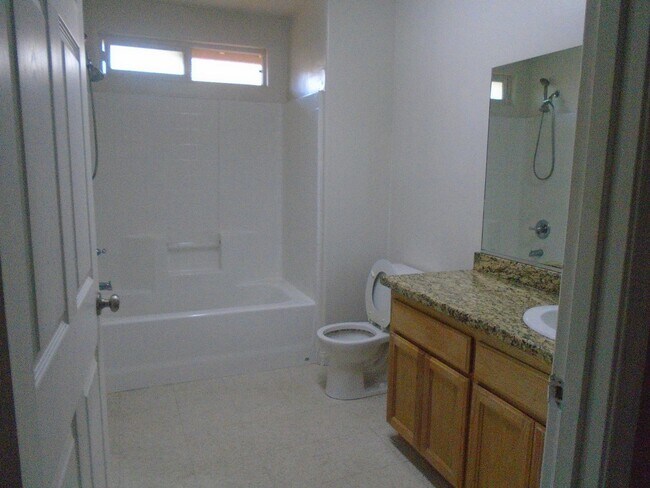 Photo - 620 W Day Ave Unit A