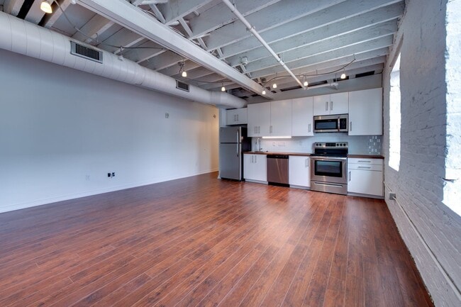 Photo - Newly Rennovated Two Bedroom Unit 2