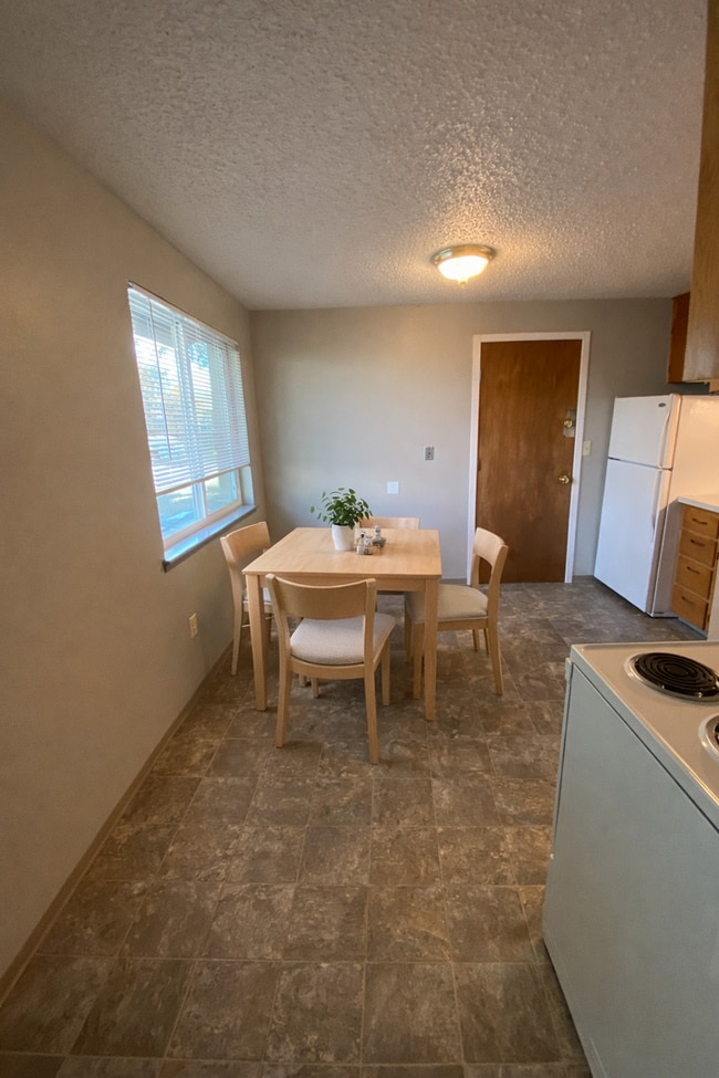 Photo - YAK017 Unidad 1005B