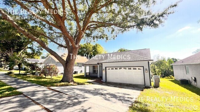 Building Photo - 949 Dekleva Dr Rental