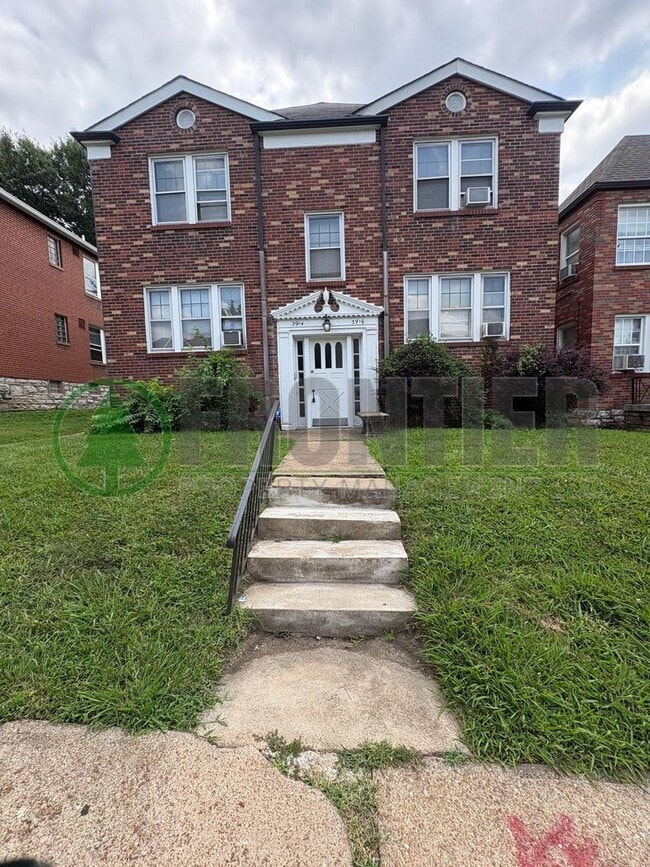 Building Photo - 3914 Chippewa St Unit 3916 Chippewa St 2W